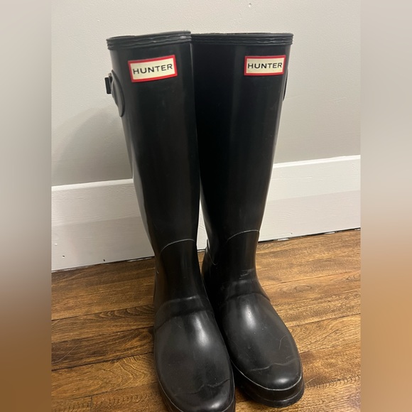 Gloss black hunter boots size 10 - Picture 1 of 6